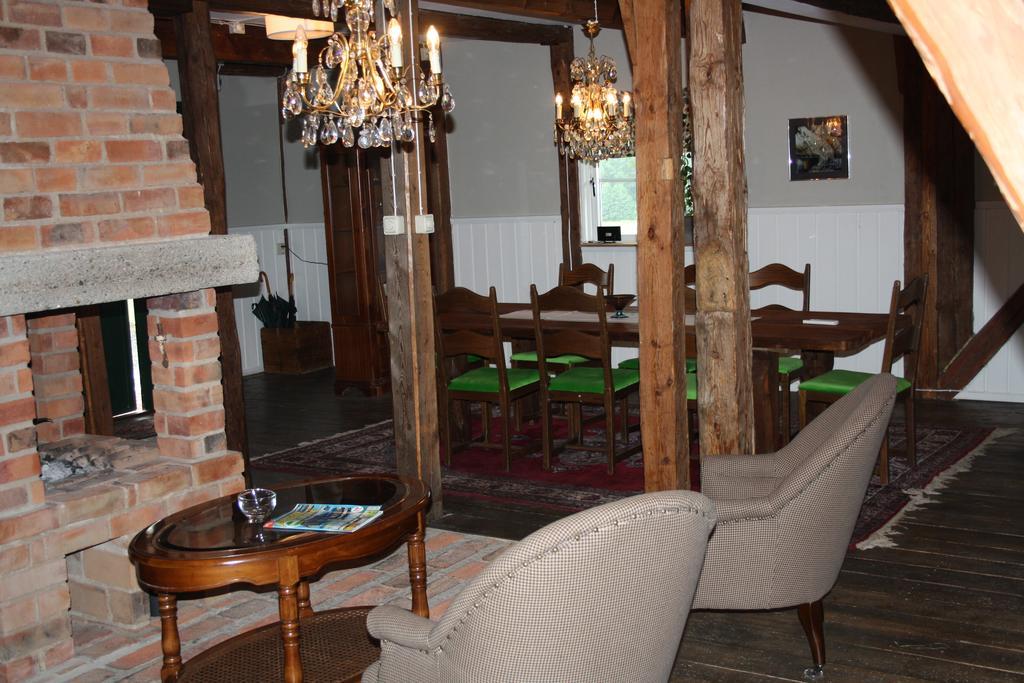Ladugardens Pub & Sal Διαμέρισμα Enhorna Εξωτερικό φωτογραφία